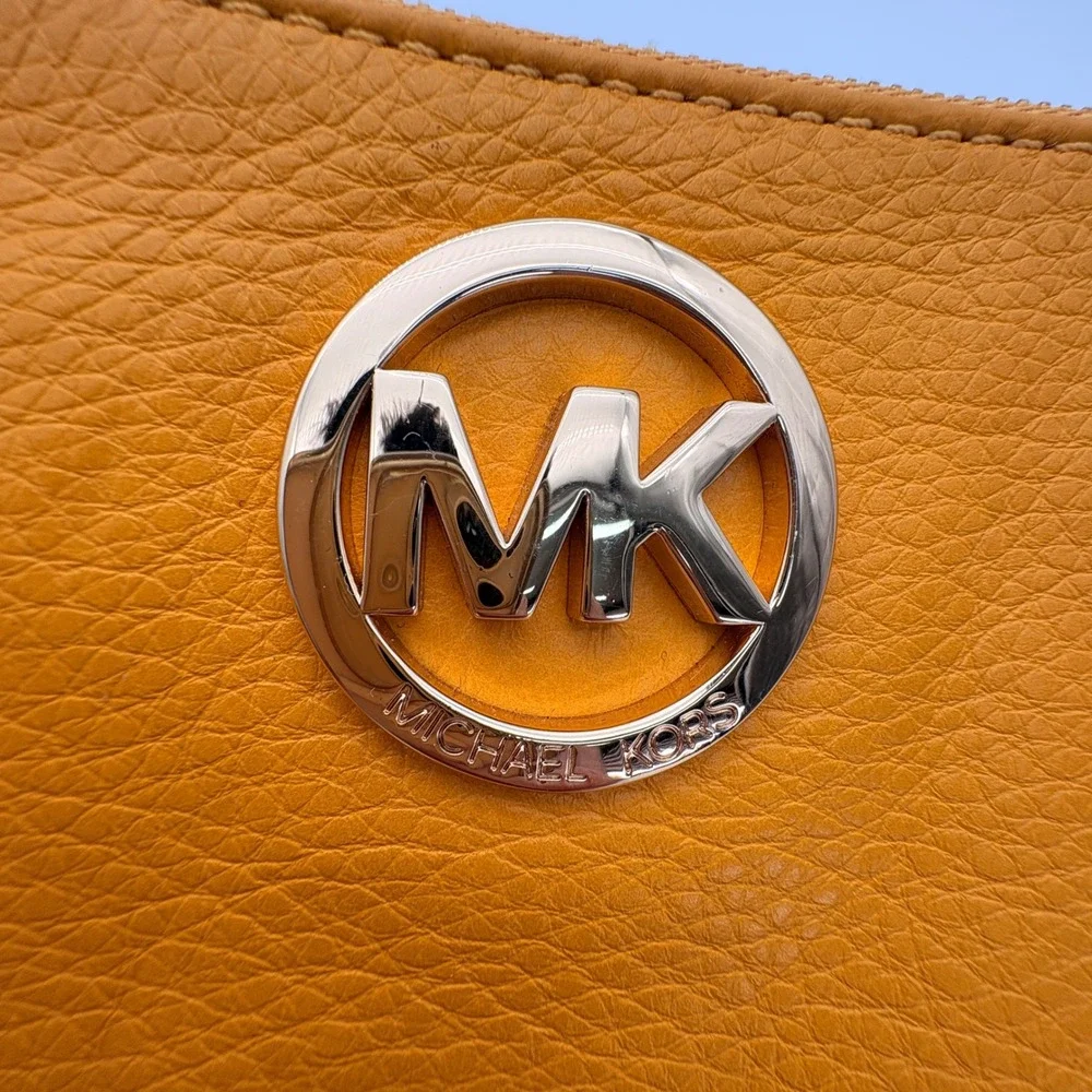 Michael Kors Fulton Orange Pebbled Leather Wristlet Gold MK Logo Zip Clutch‎